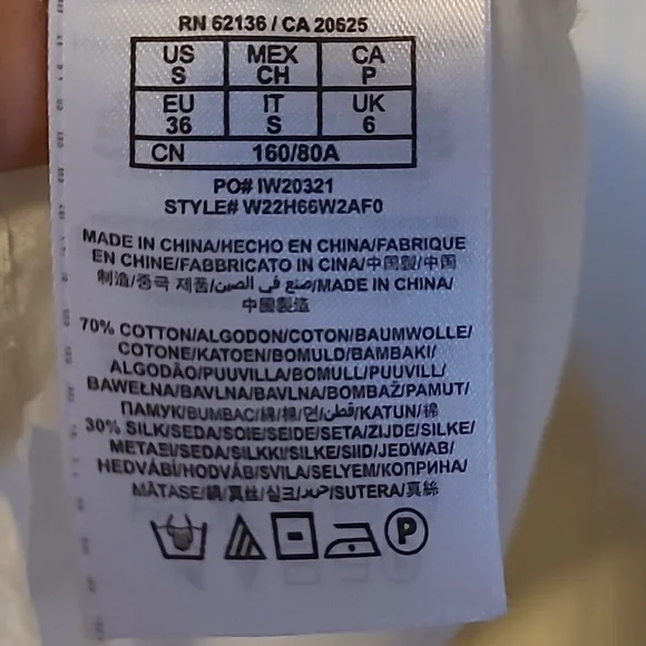 Guess ruffled blouse - Picture 4 of 4